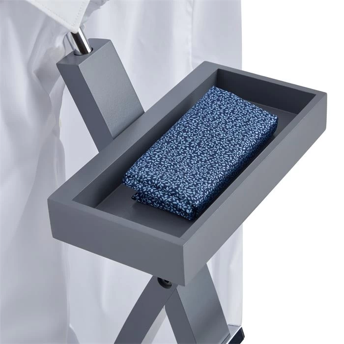 Herrendiener ROBIN Mit Hosenbügel In Grau 5 Herrendiener ROBIN Mit Hosenbügel In Grau – Bild 5