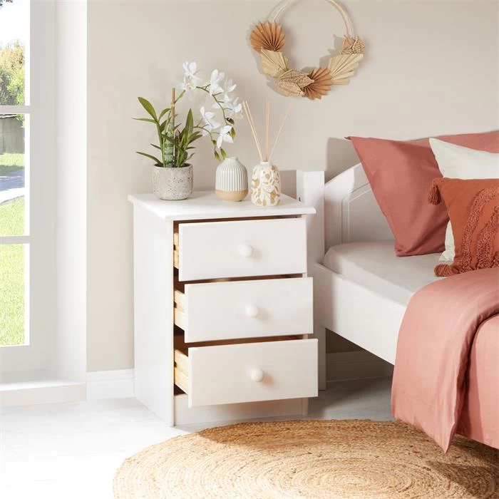 Nachttisch RONDO Mit 3 Schubladen, Kiefer In Weiß 3 Nachttisch RONDO Mit 3 Schubladen, Kiefer In Weiß – Bild 3