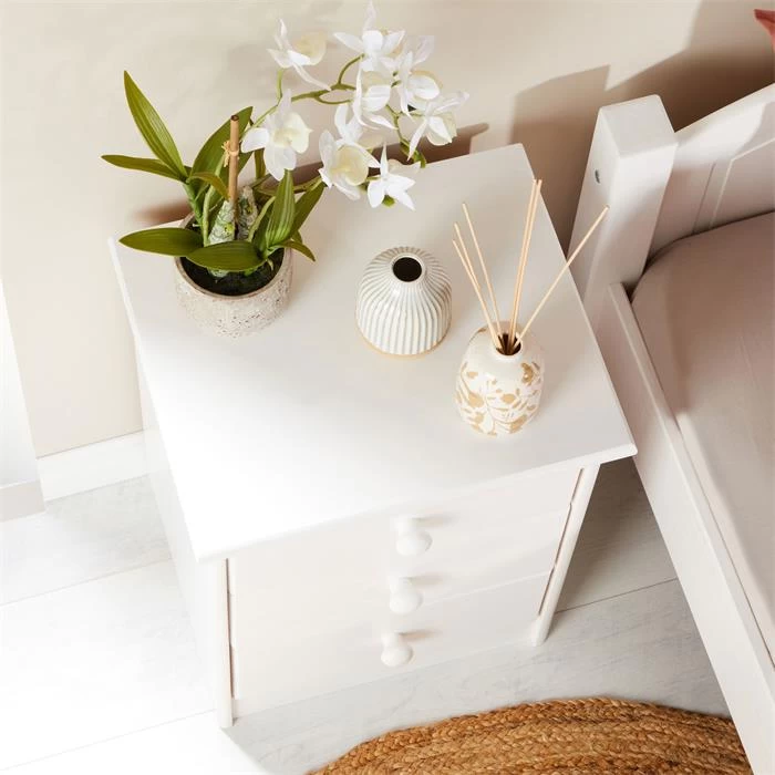 Nachttisch RONDO Mit 3 Schubladen, Kiefer In Weiß 4 Nachttisch RONDO Mit 3 Schubladen, Kiefer In Weiß – Bild 4